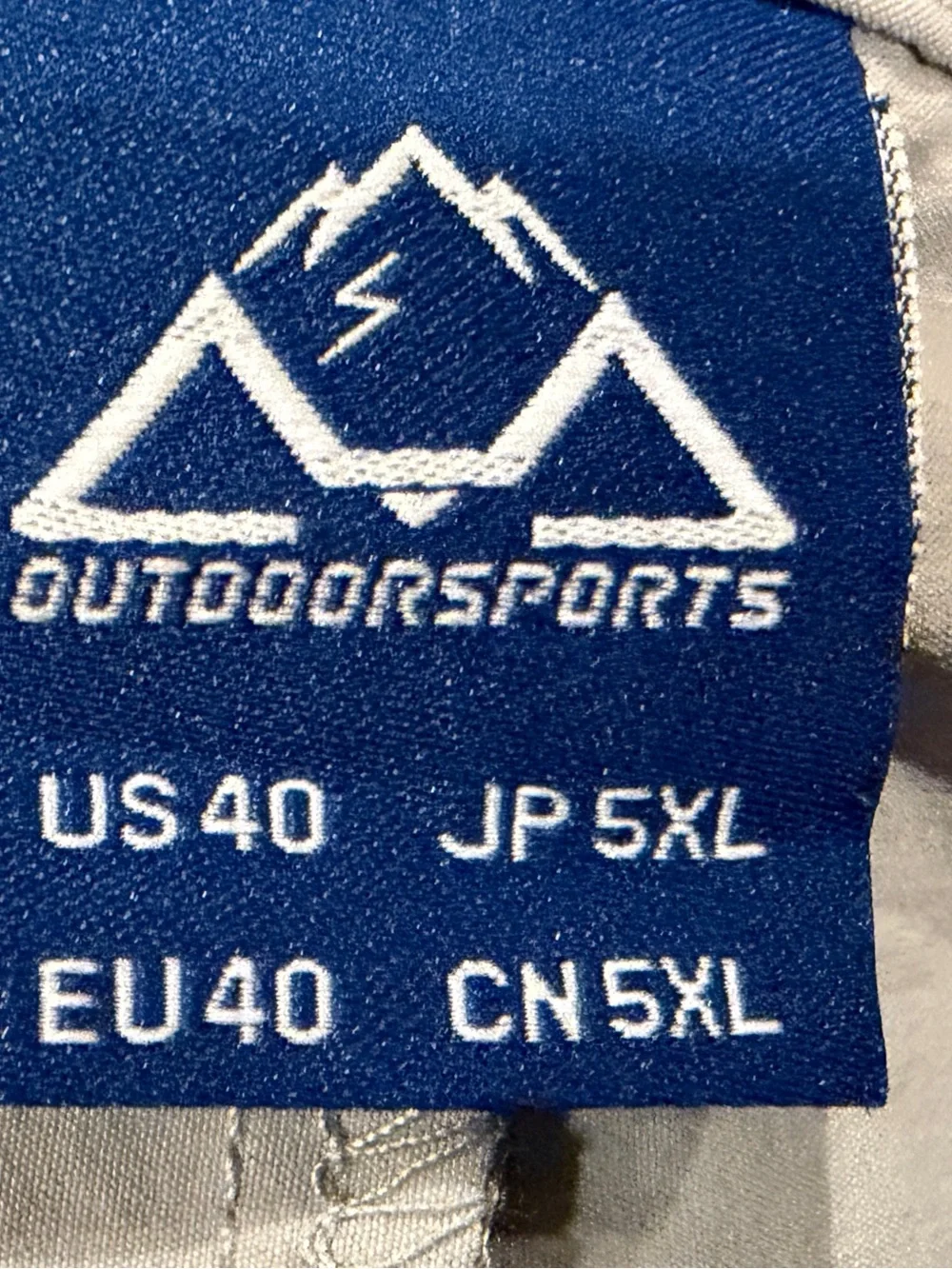Men's Size 40 Light Gray Casual Pants - Outdoorsports. NWT